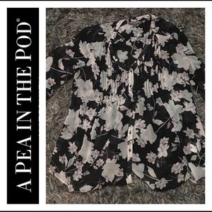 A Pea in the Pod Top